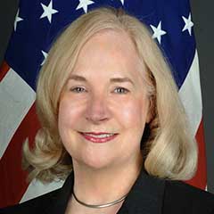 Photo of Laura Kennedy