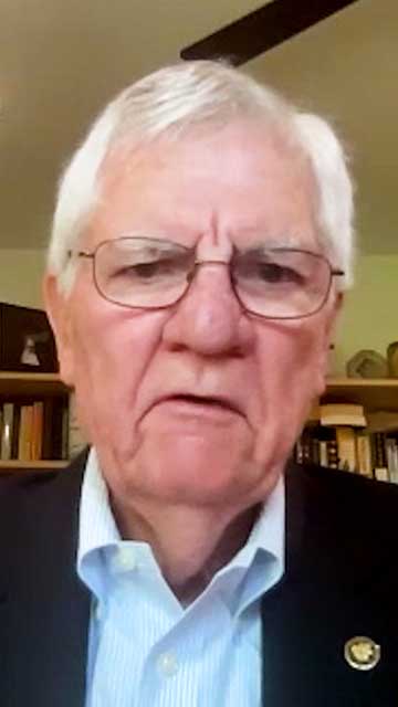 Portrait of Joe Bruns.
