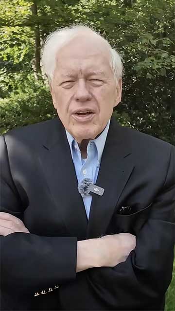 Portrait of Robert King.